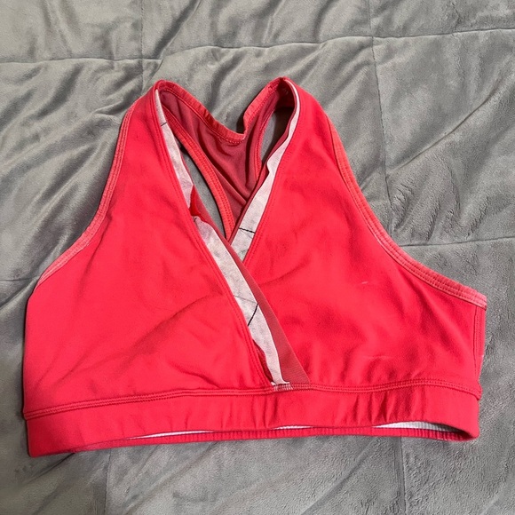 Lululemon Red Sports Bra - Picture 1 of 2